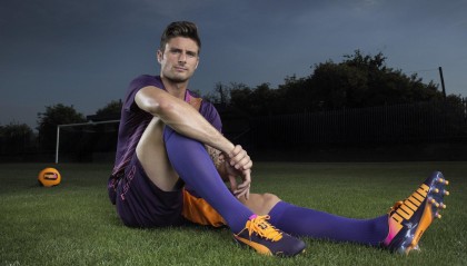 曼联再陷动荡，阿莫林公开叫板管理层遭解雇，球队未来何去何从？