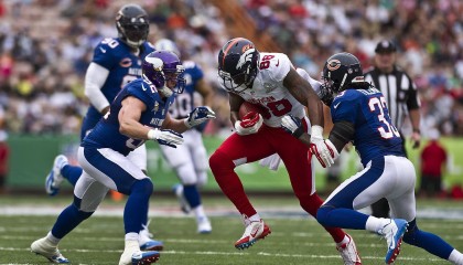 哈维-西蒙斯接近加盟切尔西，转会谈判进入关键阶段